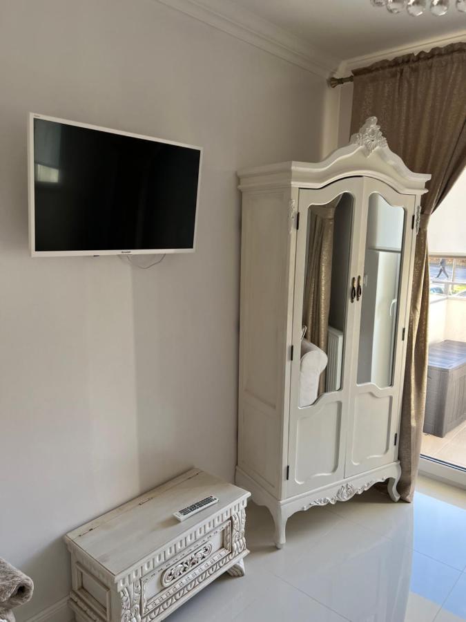 Apartament Parys Gold Daire Malbork Dış mekan fotoğraf